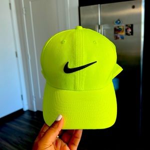 Men Legacy91 Dri-fit Neon hat